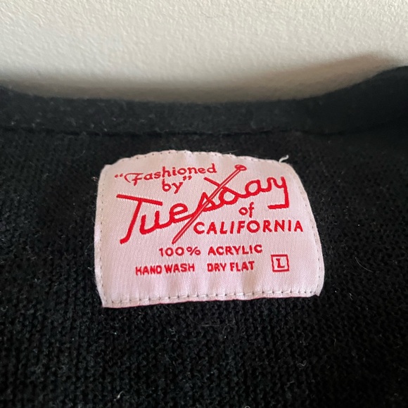 Tuesday of California cardigan - Picture 3 of 4